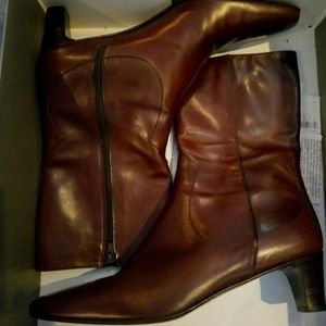 Women leather boots